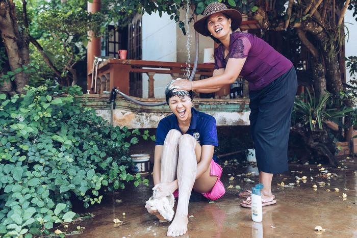 Những khoảnh khắc đáng yêu khiến nhiều người x.úc động. 