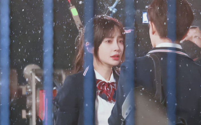 Hé lộ tạo hình học sinh cấp 3 của Nhậm Gia Luân - AngelaBaby trong phim mới:Nhan sắc đỉnh cao như tuổi 18 Ảnh 2