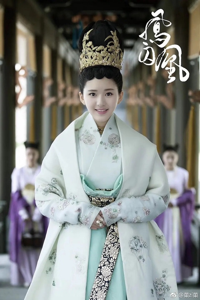 Fan Triệu Lộ Tư gay gắt lên tiếng bảo vệ thần tượng trước sự bất công của đoàn phim 'Hậu lãng' Ảnh 13