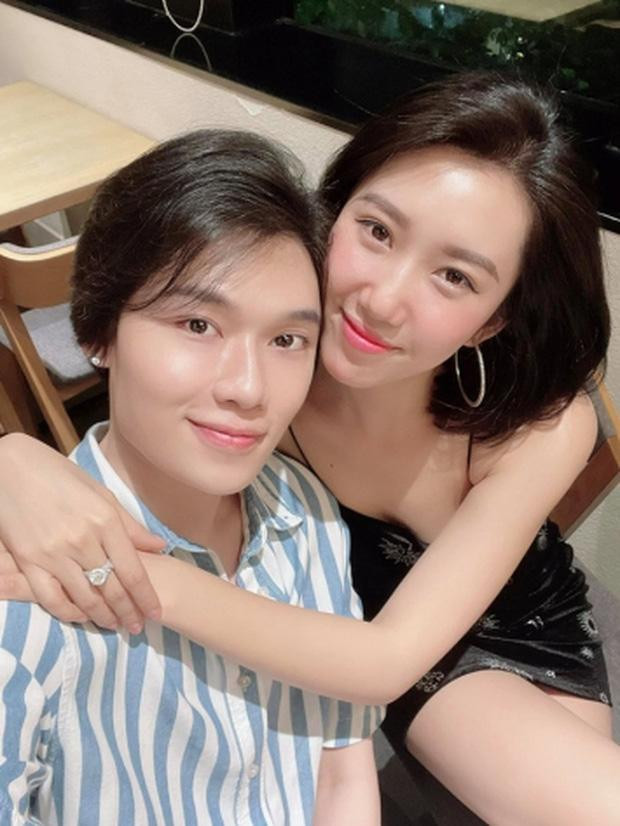 Tưởng đâu bạn trai Thúy Ngân, nào ngờ chàng trai trong khung ảnh lại là Quang Trung.