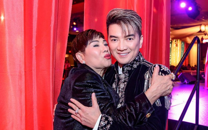 Hậu lùm xùm ly hôn, Đàm Vĩnh Hưng và vợ cũ bất ngờ hội ngộ tại Mỹ Ảnh 2