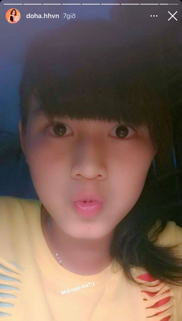 Mái ngố, chu môi, mắt tròn to là hình ảnh của Đỗ Thị Hà thời đi học.