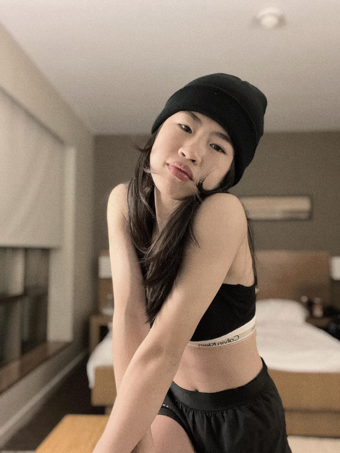 Thanh Nhã, hotgirl tuyển nữ Việt Nam vừa đăng loạt ảnh khoe vòng eo cưng xỉu nhưng lại tự nhận mình xấu Ảnh 5