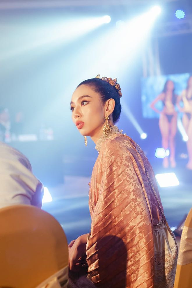 Dù bị 'dìm hàng' không ít lần nhưng nhan sắc Thuỳ Tiên vẫn được đánh giá cao.