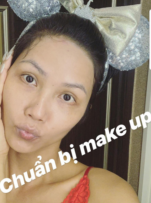 Hình ảnh trước khi trang điểm của H'Hen Niê.