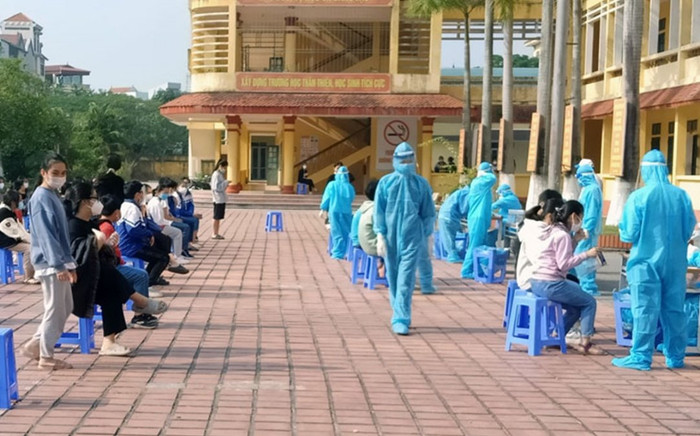 Hải Phòng: Gần 10.000 giáo viên và học sinh mắc Covid-19 Ảnh 2