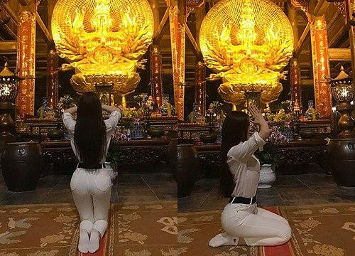 Nhiều người vẫn chưa biết cách ăn mặc sao cho phù hợp khi đến những nơi công cộng mang tính chất trang nghiêm thế này. 