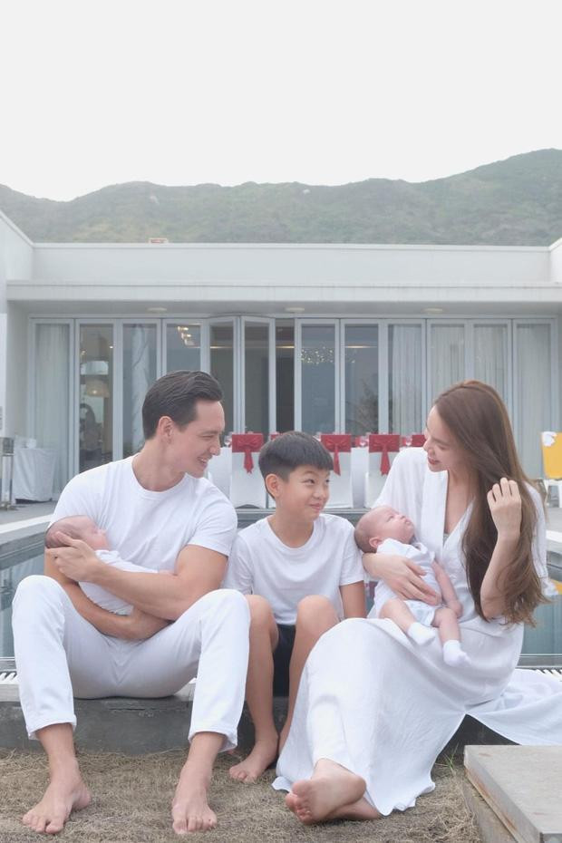 Subeo hiện sống vui vẻ với cả hai gia đình