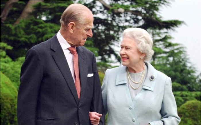 Nữ hoàng Elizabeth thường được tặng những món quà độc nhất vô nhị ngày Valentine Ảnh 2