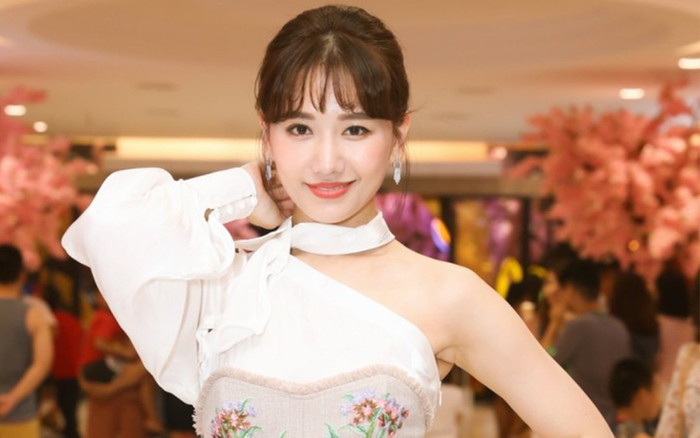 Sau Tết, Hari Won bất ngờ than thở, 'khóc ròng' khi soi gương Ảnh 2