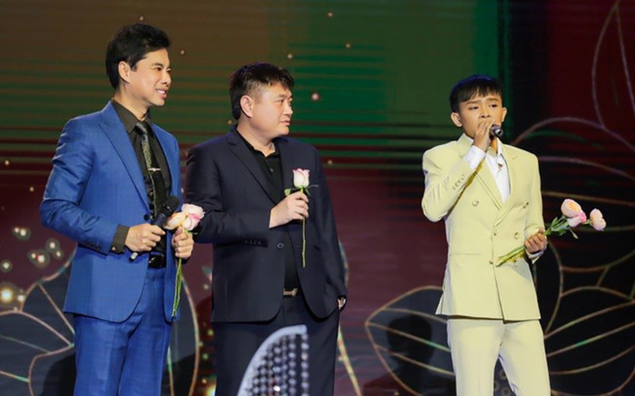 Netizen cảm ơn bầu Thụy và Ngọc Sơn vì đã làm điều này cho Hồ Văn Cường Ảnh 2