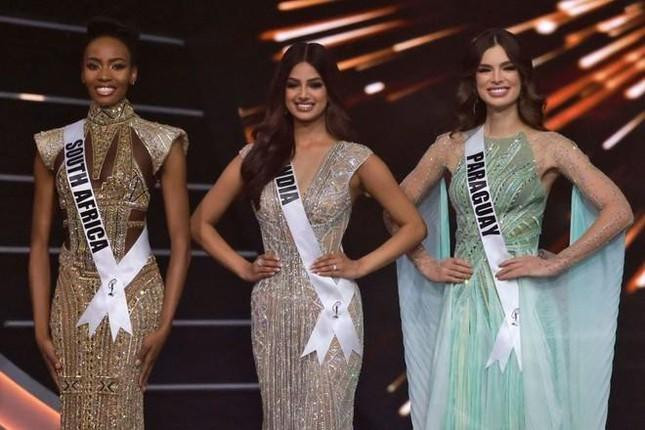 Ngày xưa ấy thì mỹ nhân Paraguay ngậm ngùi nhìn Miss India đội vương miện... 