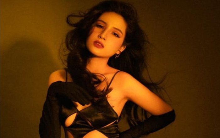 Thiên An gây sốt với loạt ảnh mới: Tạo dáng cực 'nghệ', vóc dáng ngày càng 'lên hương' Ảnh 2