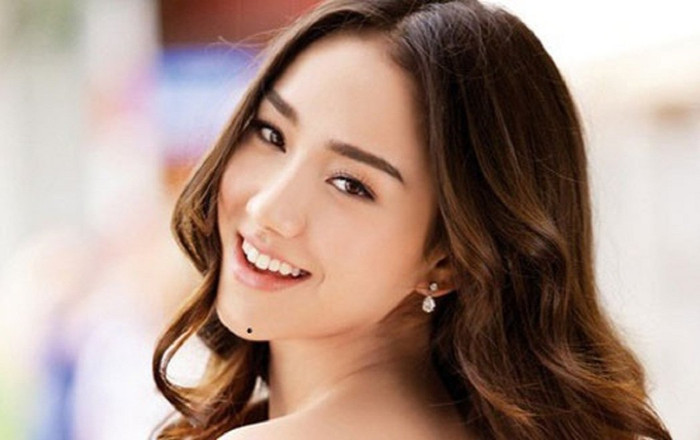 Phụ nữ có nốt ruồi ở 4 vị trí này dễ được gả vào hào môn, cuộc sống hạnh phúc viên mãn Ảnh 2