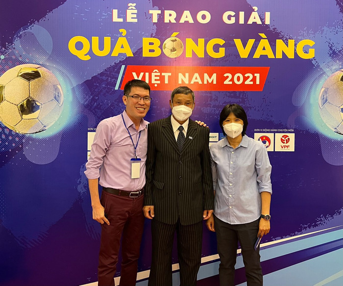 HLV Kim Chi dự gala QBV 2021.