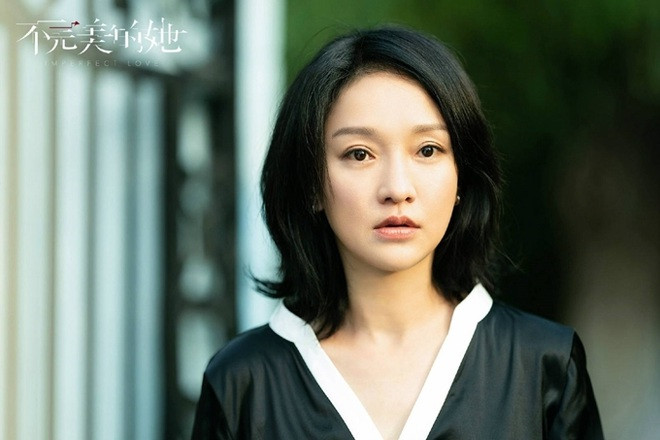 Paparazzi tóm gọn khoảnh khắc Châu Tấn đưa 'bạn trai tin đồn' kém 13 tuổi về ra mắt bố mẹ Ảnh 8