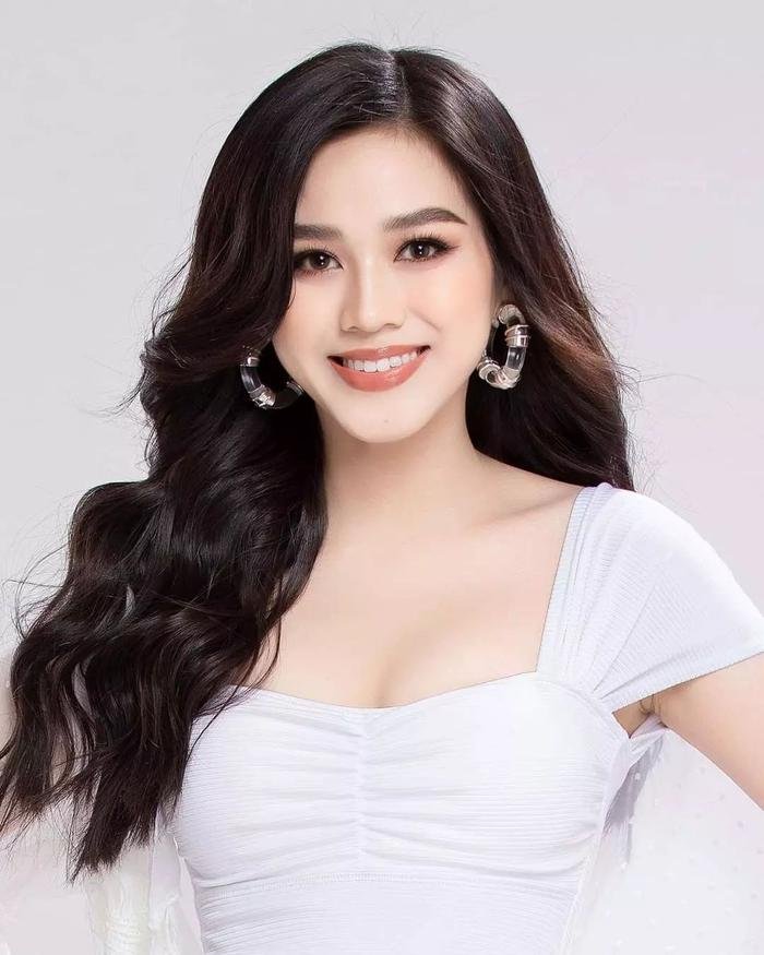 'Rớt' giải Truyền thông, Đỗ Hà xuất sắc lọt top c Hoa hậu Nhân ái: Top 12 Miss World đang đến rất gần? Ảnh 1