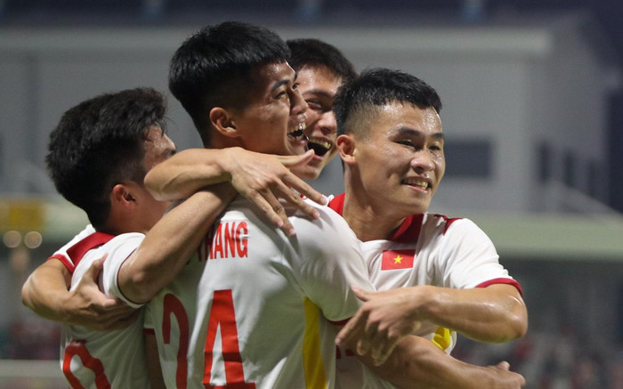 U23 Việt Nam vùi dập Singapore, fan Đông Nam Á nói 'Cúp là của các bạn' Ảnh 2