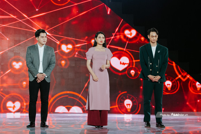 Chàng diễn viên trẻ quyết định cầu hôn 'một nửa' ngay trên sân khấu Chân Ái Ảnh 13
