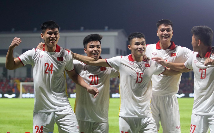 Vừa thắng Singapore 7-0, U23 Việt Nam có nguy cơ bỏ giải trước khi gặp Thái Lan Ảnh 2
