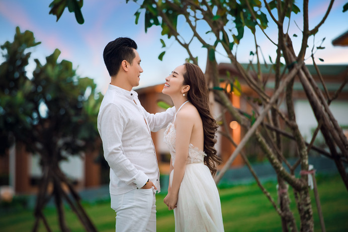 Quỳnh Nga - Việt Anh vướng phải tin đồn hẹn hò.