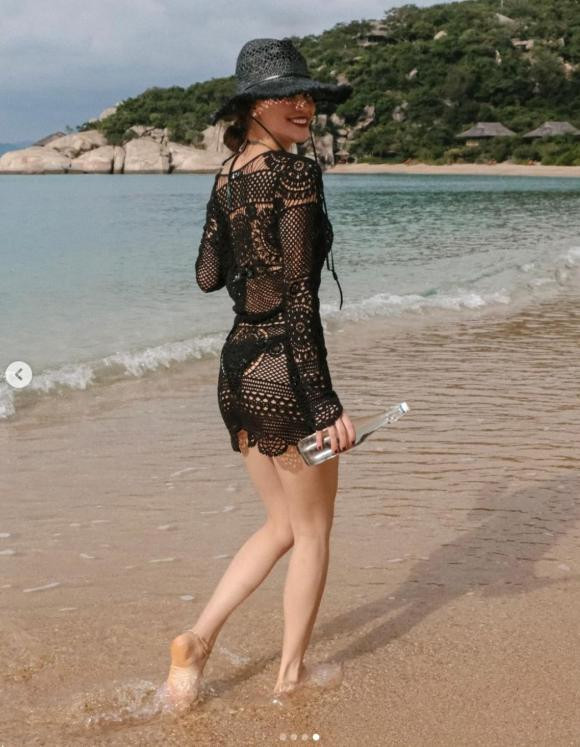 Niềm hạnh phúc trọn vẹn khiến nhan sắc Hồ Ngọc Hà ngày càng tỏa sáng.