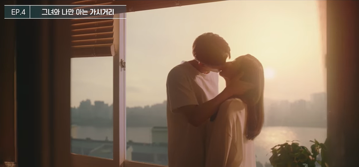 Ngập tràn cảnh nóng nhưng phim của Park Min Young và Song Kang vẫn kém xa dự án của Kim Tae Ri Ảnh 6