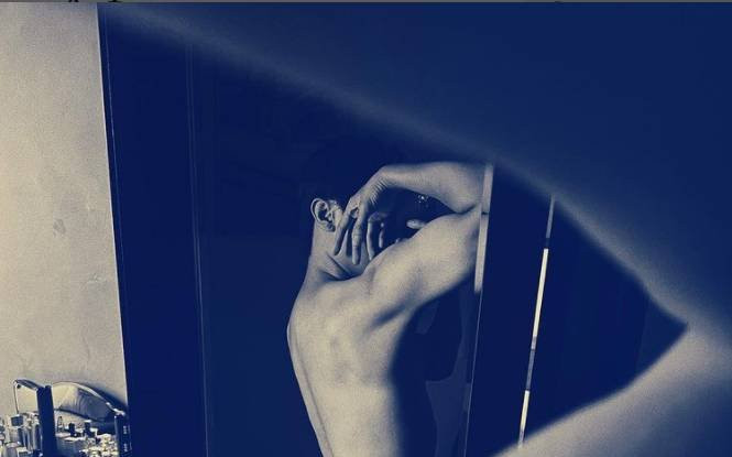 Sao Việt khoe ảnh khỏa thân 100%, không ngại phơi bày bộ phận nhạy cảm Ảnh 2