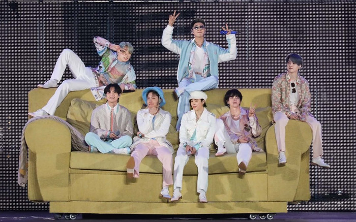 Đêm diễn tại Hàn còn chưa diễn ra, BTS đã 'chốt đơn' mang concert mới xuất ngoại lần nữa Ảnh 2