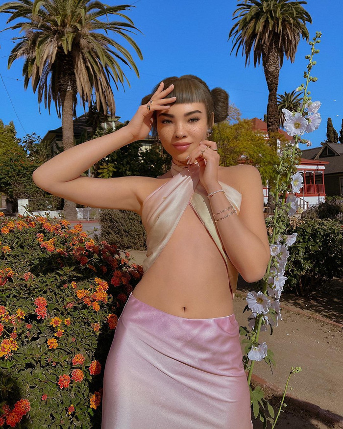 Lil Miquela được tạo ra với nhiều nét hoàn hảo như người thật.