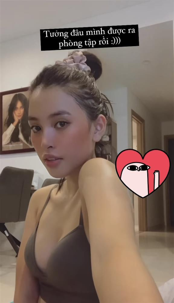 Tiểu Vy đăng tải tình hình hiện tại với fan hâm mộ. 