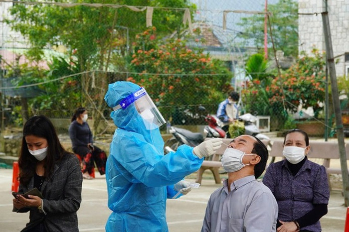 Quảng Bình ghi nhận gần 1.000 ca mắc Covid-19 mới.
