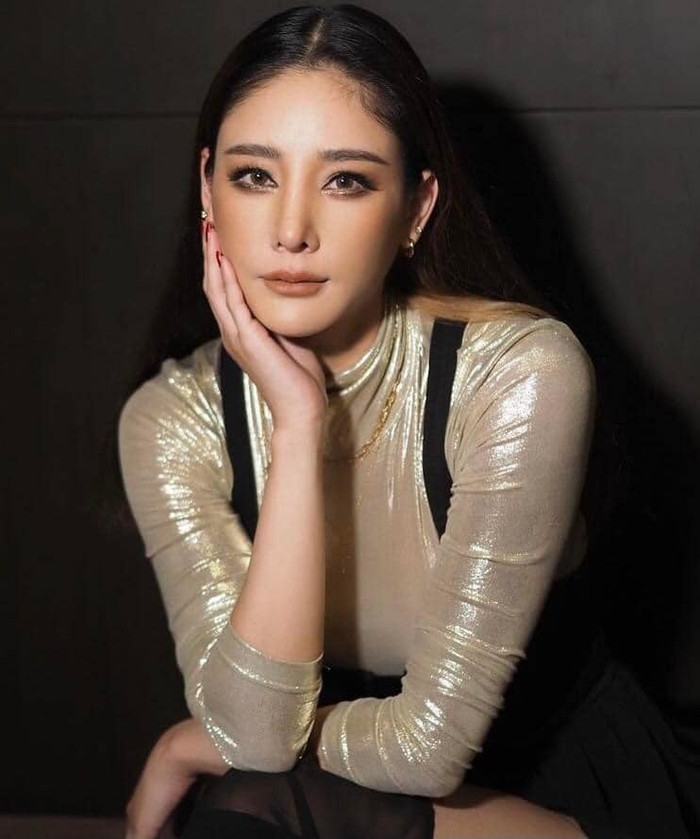 Cuộc tìm kiếm nữ diễn viên 'Chiếc lá cuốn bay' bị rơi xuống sông Chao Phraya bị hoãn vì lý do này Ảnh 5