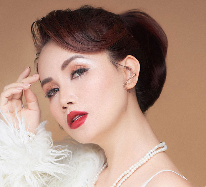 'Cô Xuyến' Hoàng Yến hứa tặng 1 tỷ đồng cho ai phát hiện ra dấu vết tiêm filler trên cơ thể Ảnh 3