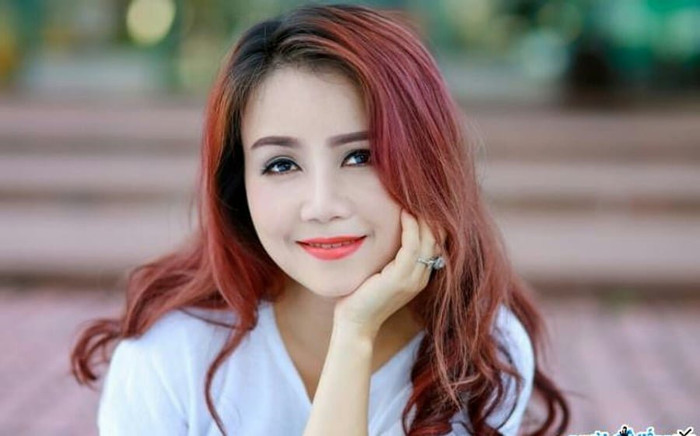 'Cô Xuyến' Hoàng Yến hứa tặng 1 tỷ đồng cho ai phát hiện ra dấu vết tiêm filler trên cơ thể Ảnh 2