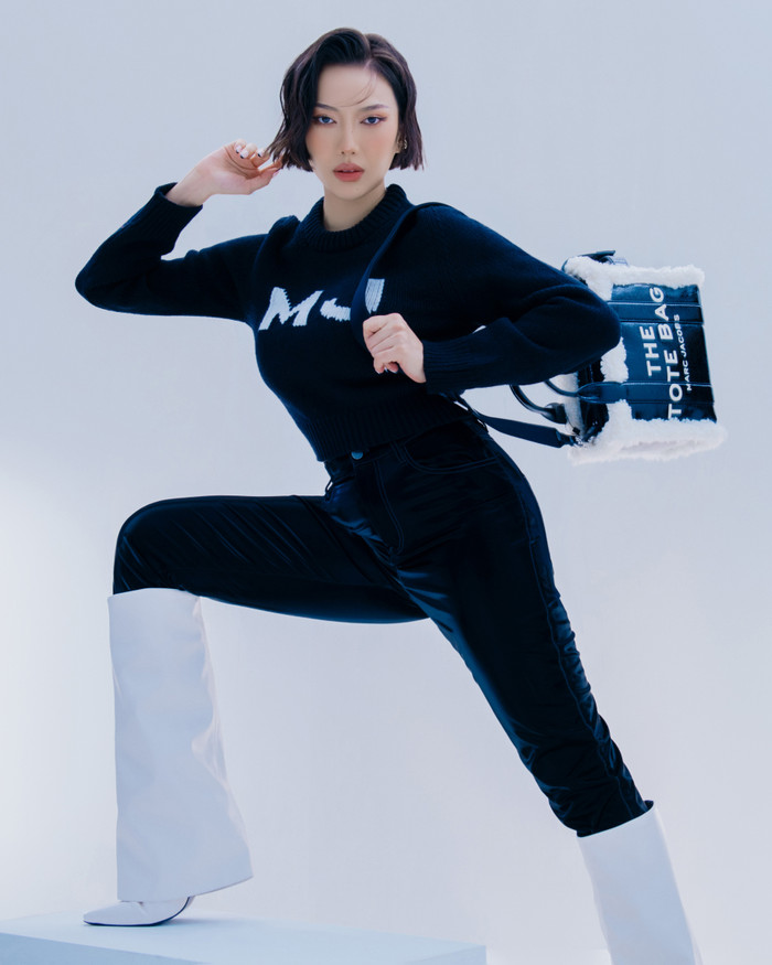 Phiên bản Diệu Nhi lạ lẫm khiến fan 'mắt tròn mắt dẹt': Tóc mái Nhật, mắt sắc lẹm khó nhận ra Ảnh 21