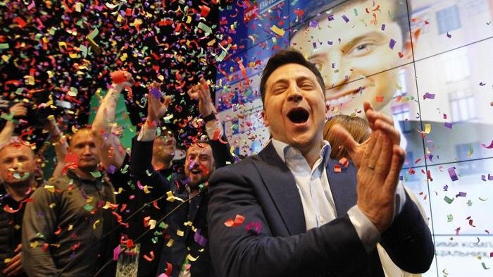 Volodymyr Zelensky: Tổng thống xuất thân từ diễn viên hài nổi tiếng của Ukraine Ảnh 2