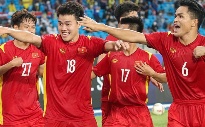 U23 Việt Nam đánh bại Thái Lan vô địch Đông Nam Á: Tuyệt vời, các chàng trai quả cảm! Ảnh 2