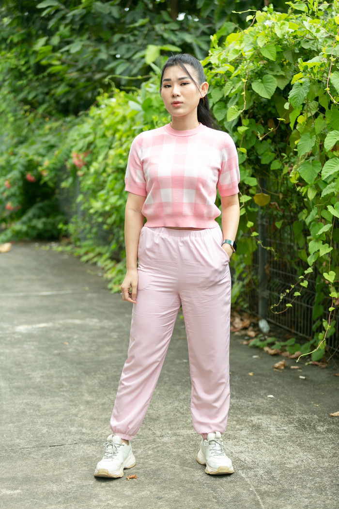 Khánh Linh x Chân Ái: 'Tôi không chọn một nửa làm nghệ thuật vì muốn tìm người chín chắn về suy nghĩ' Ảnh 4