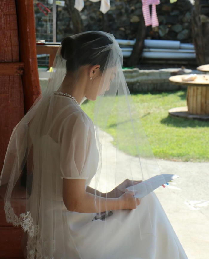 Nhan sắc 'nhìn một lần say cả đời' của Shin Min Ah - chị đại sở hữu trái tim Kim Woo Bin Ảnh 15