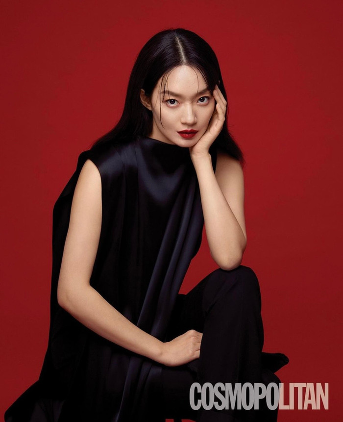 Vẻ đẹp được xướng tên nằm cạnh nhiều đại mỹ nhân đất nước sắc đẹp.