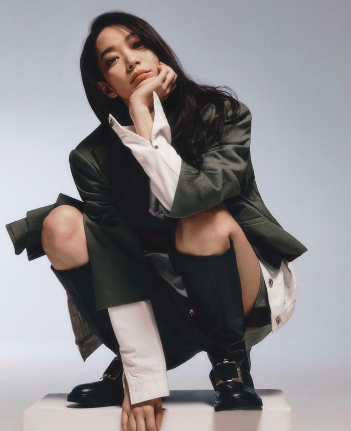 Nhan sắc có thể cân mọi concept.