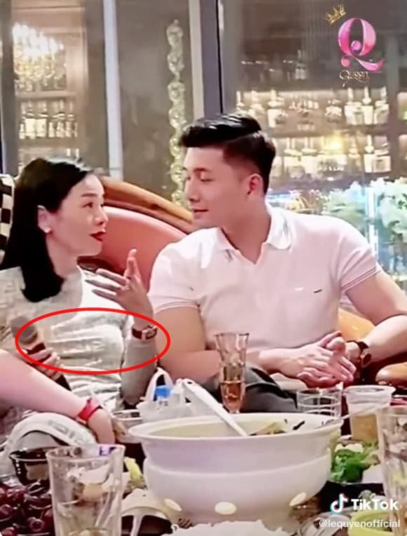 Những hình ảnh thế này nhiều lần làm dân tình 'nóng mắt'. 