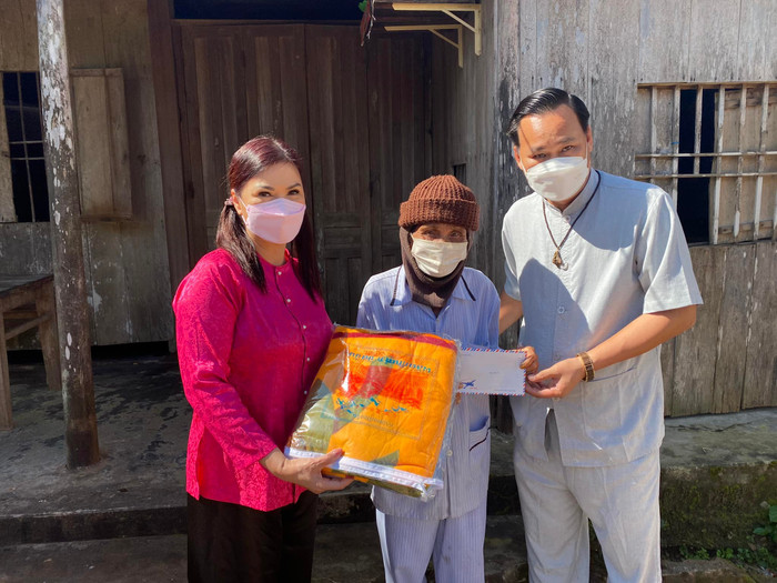 Vợ Chí Tài tiết lộ được ngon giấc sau hơn 2 tuần về Việt Nam, hóa ra là vì thực hiện được tâm nguyện này Ảnh 4