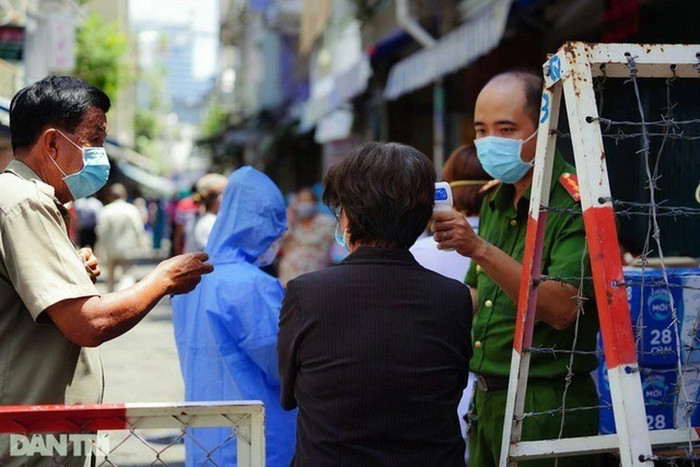 Ca mắc mới Covid-19 tiếp tục tăng cao trong cả nước (Ảnh minh họa: PV).