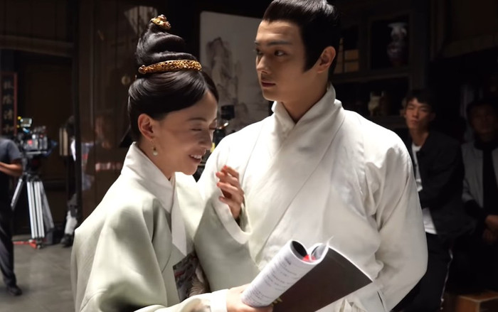 Hứa Khải mặt lạnh tanh với Ngô Cẩn Ngôn ở hậu trường 'Thượng thực': Đừng 'đẩy thuyền' nữa, vô ích thôi! Ảnh 2