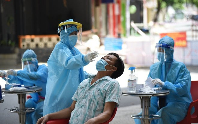 Tin sáng 4-3: Hà Nội liên tiếp dẫn đầu số ca nặng và tử vong vì COVID-19 trong những ngày qua Ảnh 2