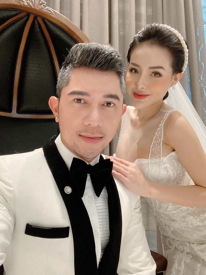 Lương Bằng Quang và Ngân 98