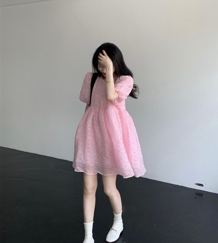 'Quẩy' 8/3 cùng loạt váy hot trend dự đoán cháy hàng được hội gái thời thượng lăng xê Ảnh 12