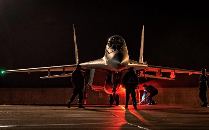 NATO tuyên bố không cung cấp máy bay chiến đấu cho Ukraine Ảnh 2